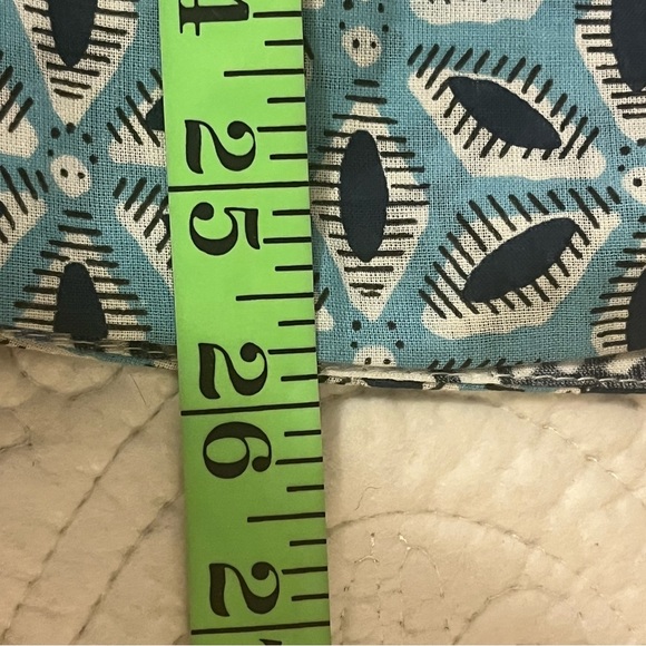 Ivy Jane Boho Mixed Print Navy, White & Turquoises Blouse, size Medium - Picture 9 of 9